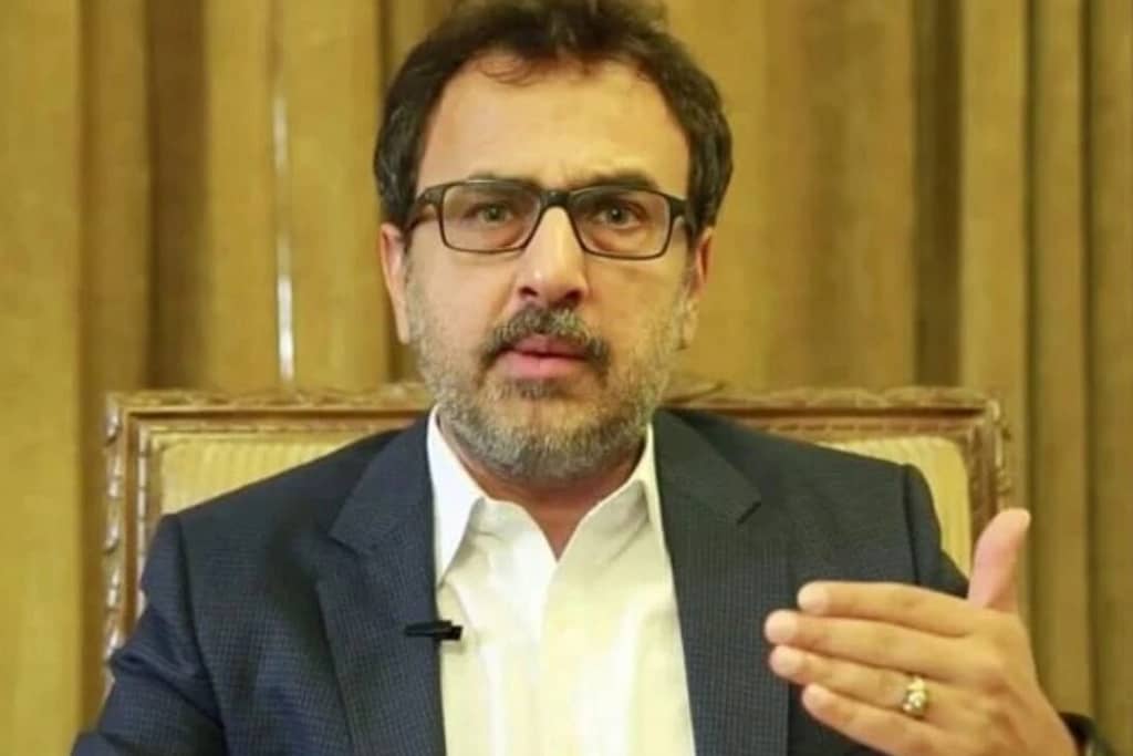 Leghari Announces Govt's Decision to Stop Electricity Buying in 2025