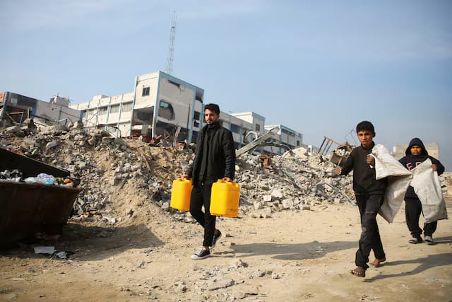 WHO Urges Global Support to Fund Aid in Gaza Following Ceasefire Deal